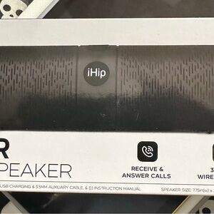 iHip Black Wireless Speaker
